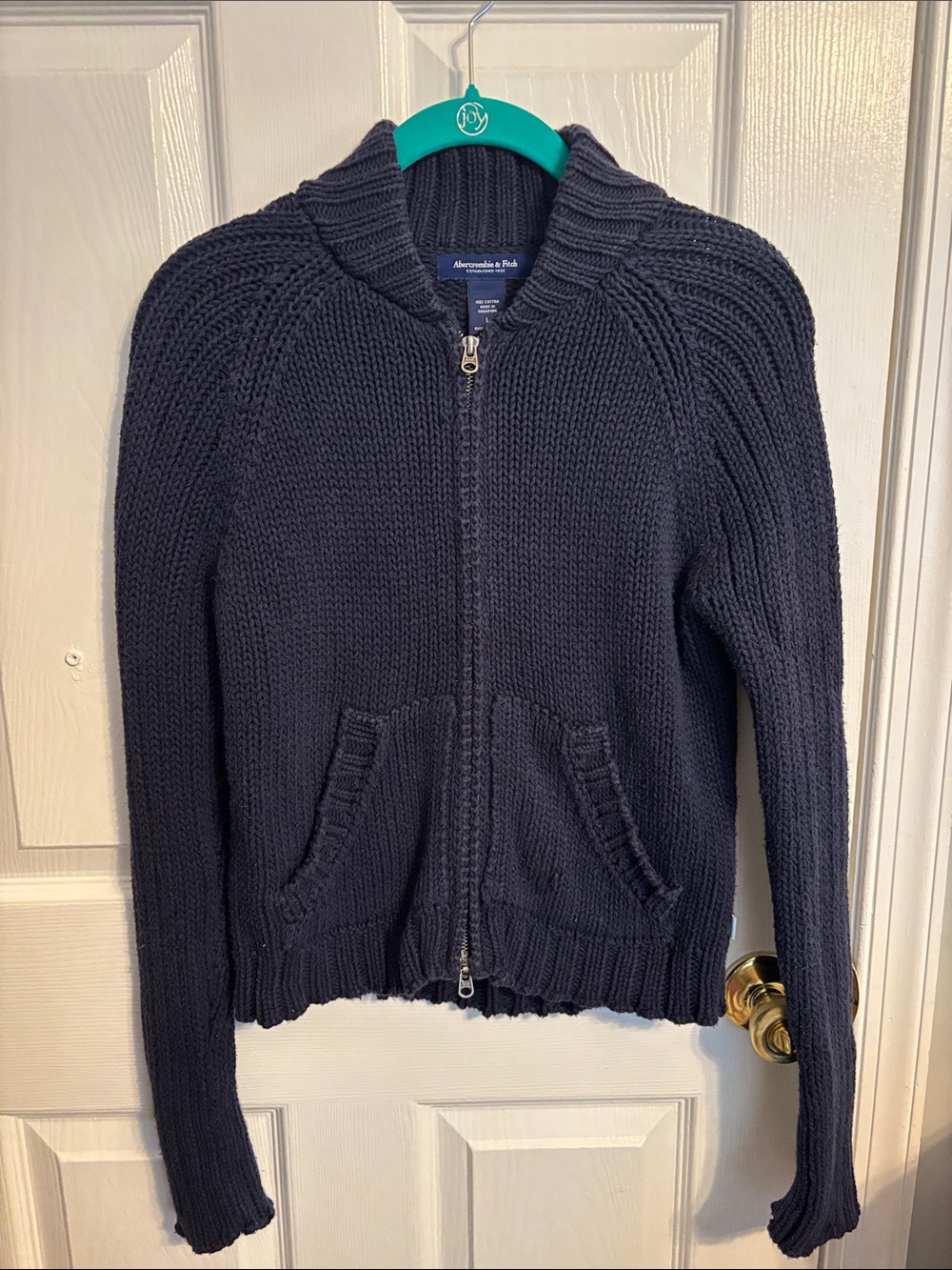 Vintage Abercrombie & Fitch Women's Dark Navy Zip Front Chunky Knit Cardigan